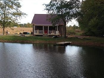 Pleasant Grove Farm Llc Hotel Lyons Exterior photo